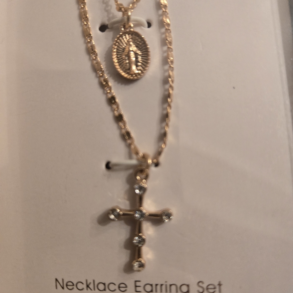 nOir Jewelry Necklace Earring Set Gold Layered Cross Chain Rosary Rhinestone - Picture 6 of 6